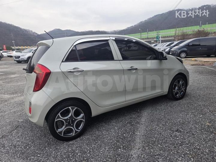 Kia Morning 2015 — 4