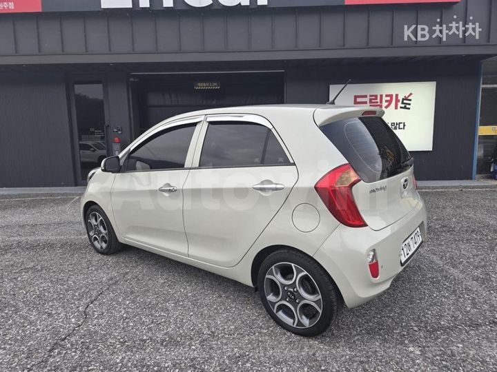 Kia Morning 2015 — 5