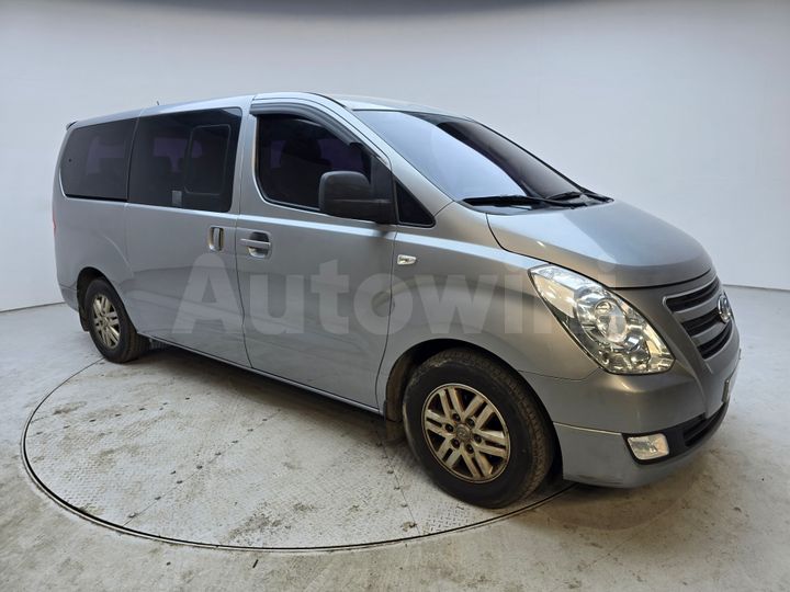 Hyundai Starex 2017 — 3