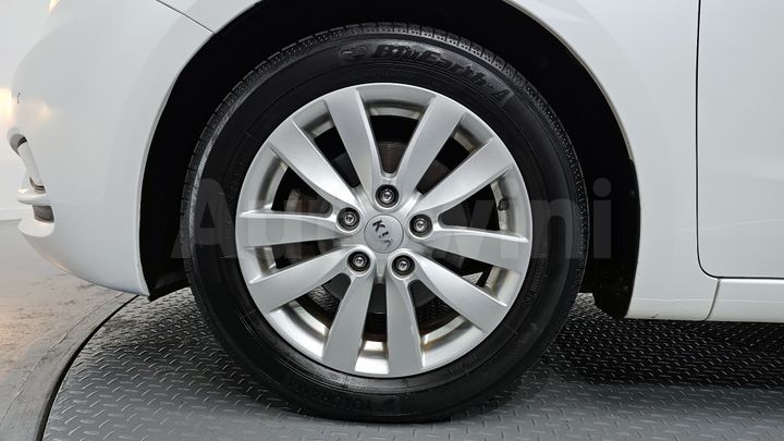 Kia K3 2015 — 5