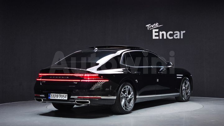 Genesis G90 2025 — 2