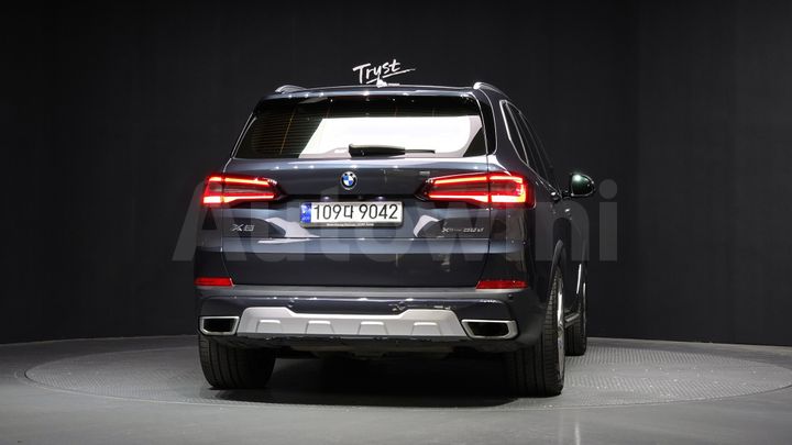 BMW X5 2021 — 4