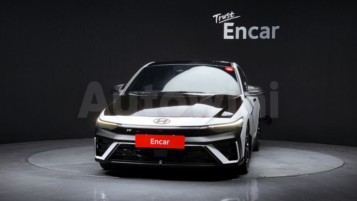 Hyundai Avante 2024 — 3
