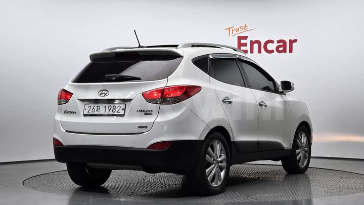Hyundai Tucson 2013 — 2