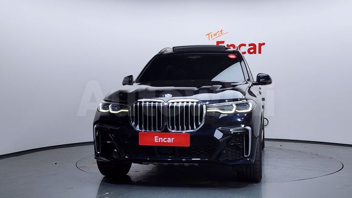 BMW X7 2021 — 3