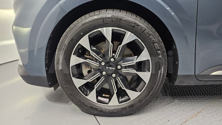 Kia Carnival 2022 — 5