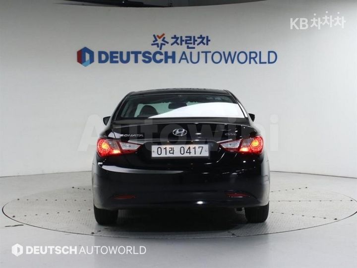 Hyundai Sonata 2012 — 4