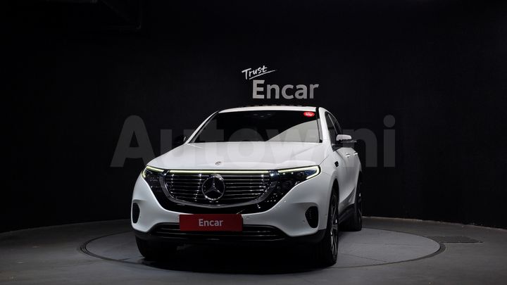 Mercedes Benz EQC 2020 — 3