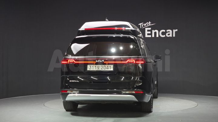 Kia Carnival 2023 — 4