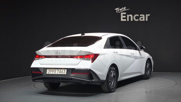 Hyundai Avante 2024 — 2