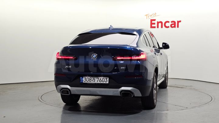 BMW X4 2023 — 4