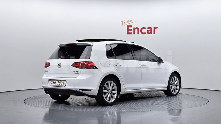 Volkswagen Golf 2015 — 2