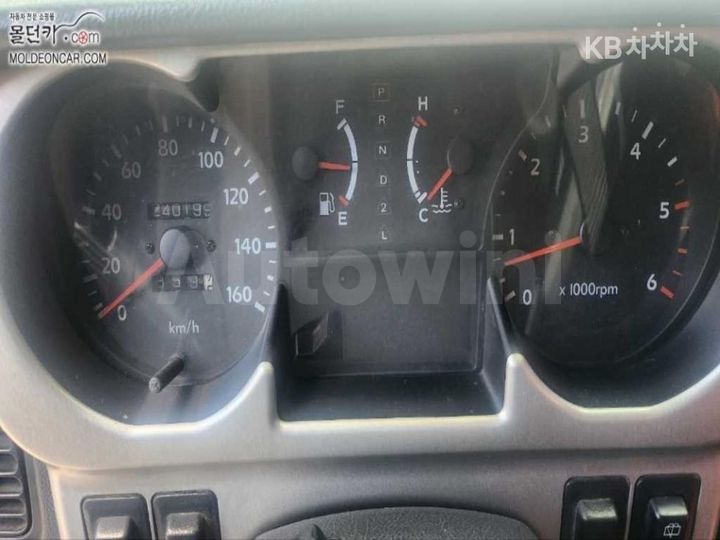 Hyundai Galloper 2000 — 5
