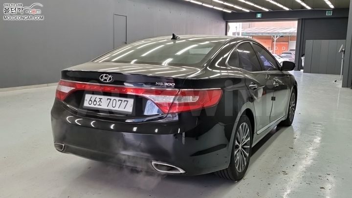 Hyundai Grandeur 2013 — 2