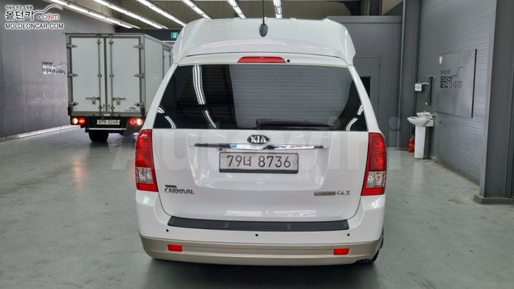 Kia Carnival 2014 — 4