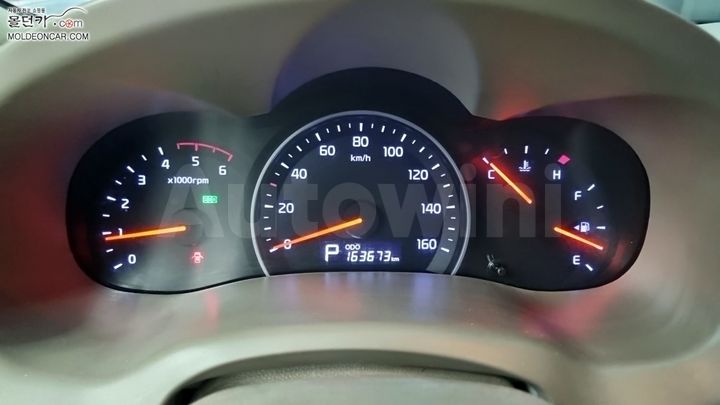 Kia Carnival 2014 — 5