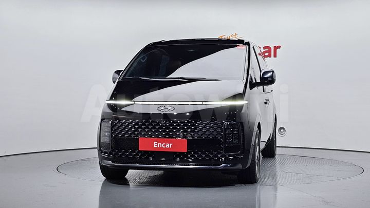 Hyundai Staria 2022 — 3