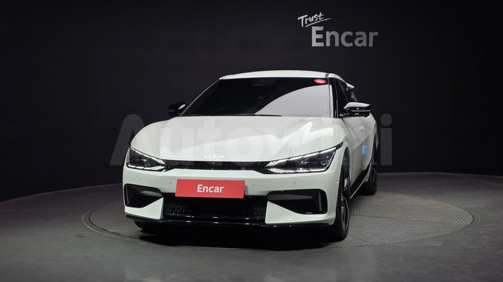 Kia EV6 2023 — 3
