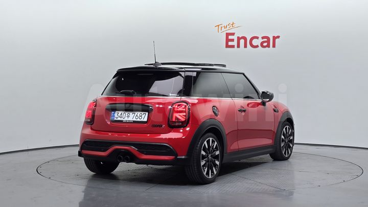 Mini Cooper 2023 — 2