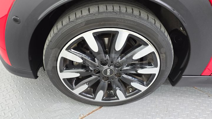 Mini Cooper 2023 — 5