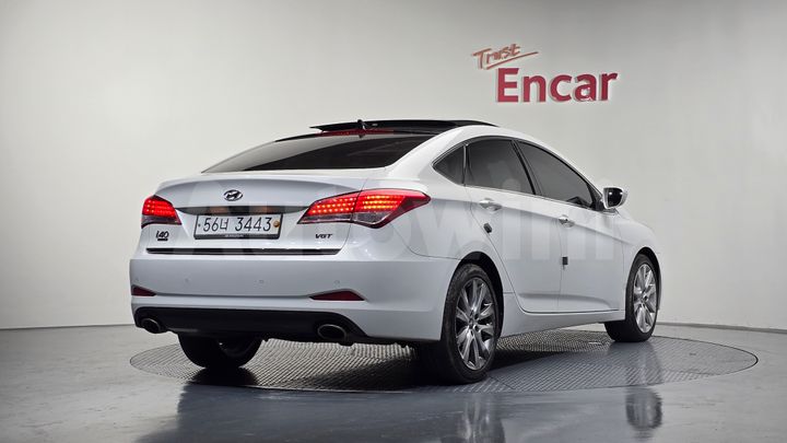 Hyundai i40 2012 — 2
