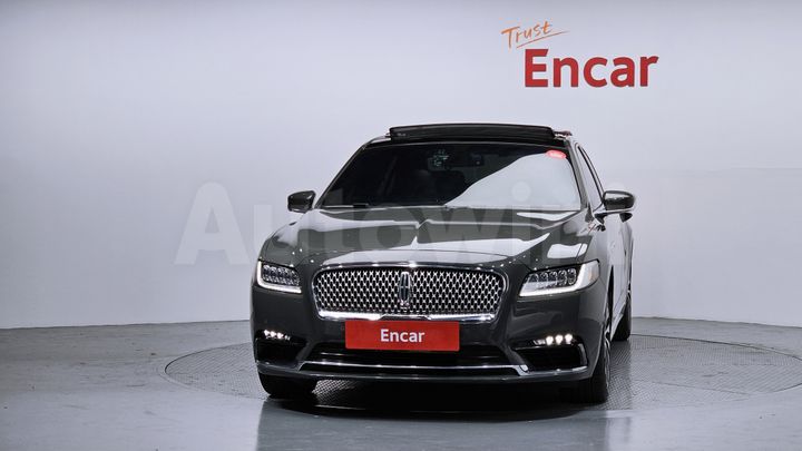 Lincoln Continental 2017 — 3