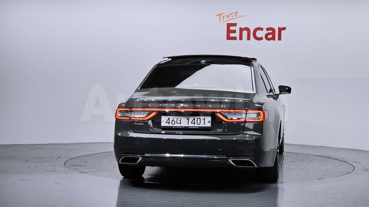 Lincoln Continental 2017 — 4