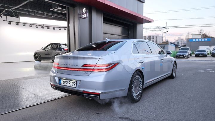 Genesis G90 2019 — 2