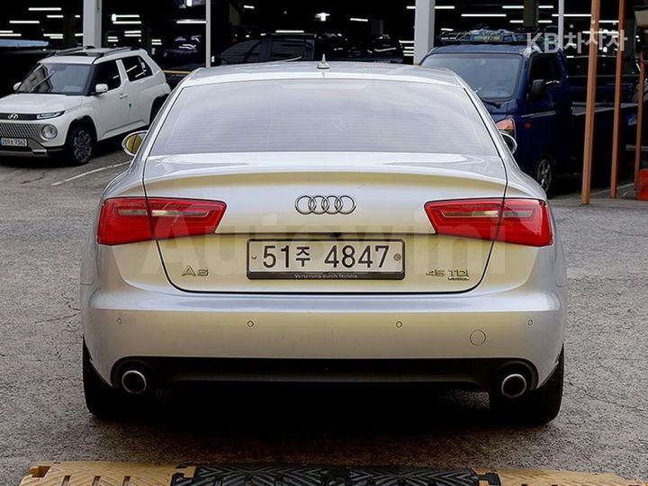 Audi A6 2015 — 3