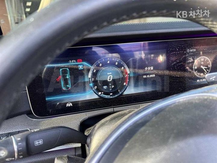 Mercedes Benz E Class 2018 — 5