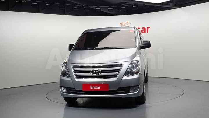 Hyundai Starex 2017 — 3