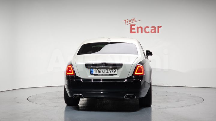 Rolls Royce Ghost 2018 — 4