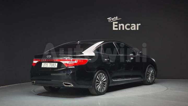 Hyundai Grandeur 2014 — 2