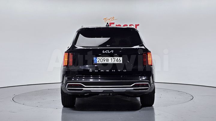 Kia Sorento 2022 — 4