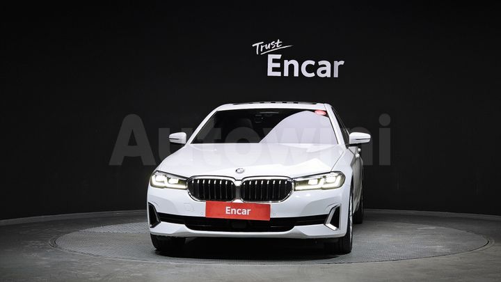 BMW 5 Series 2021 — 3