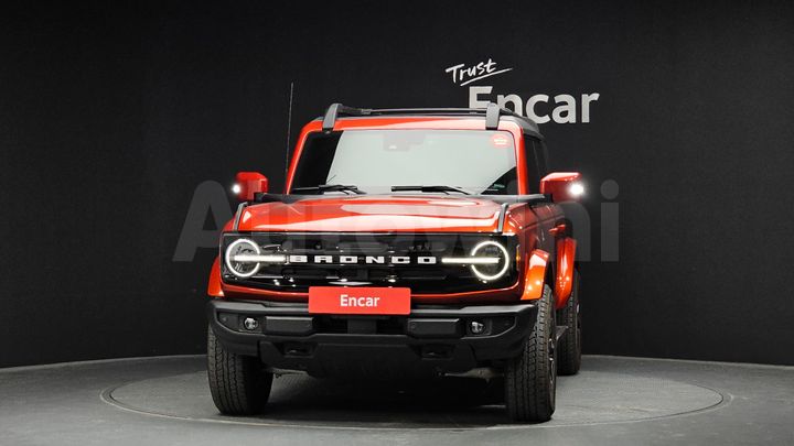 Ford Bronco 2023 — 3