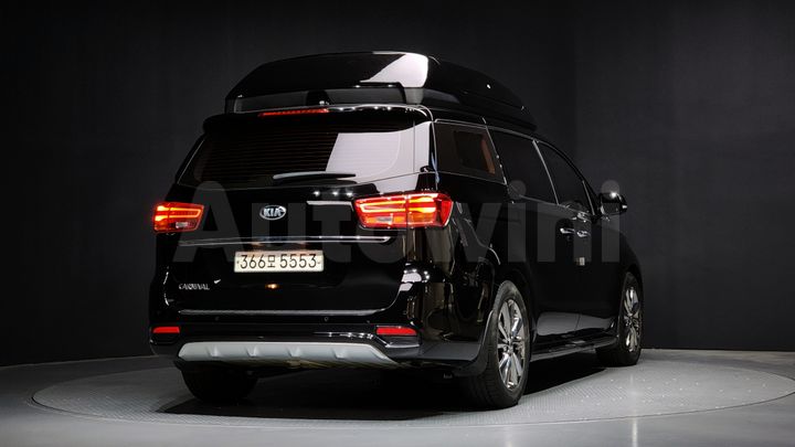 Kia Carnival 2020 — 2