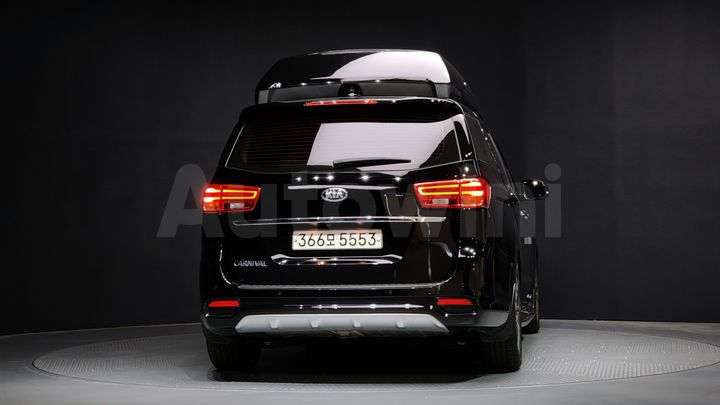 Kia Carnival 2020 — 4