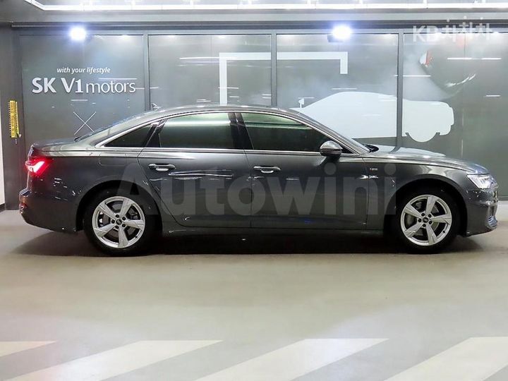 Audi A6 2021 — 3