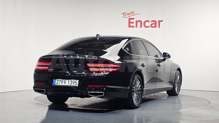 Genesis G80 2021 — 2