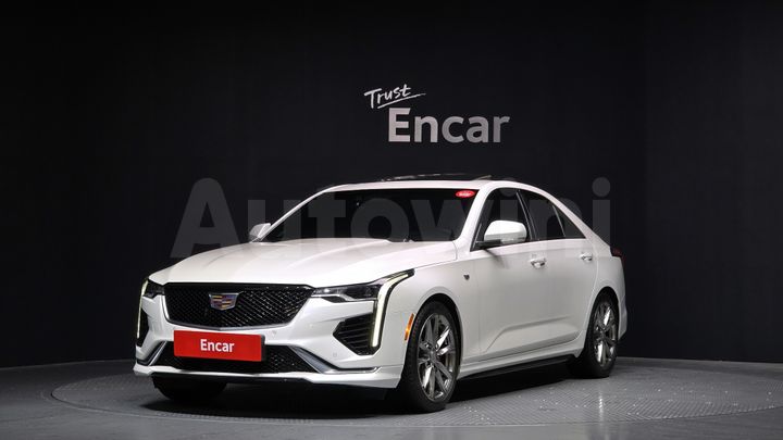 Cadillac CT4