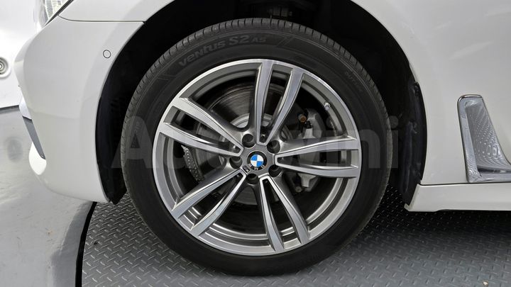 BMW 7 Series 2017 — 5