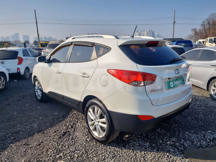 Hyundai Tucson 2011 — 4