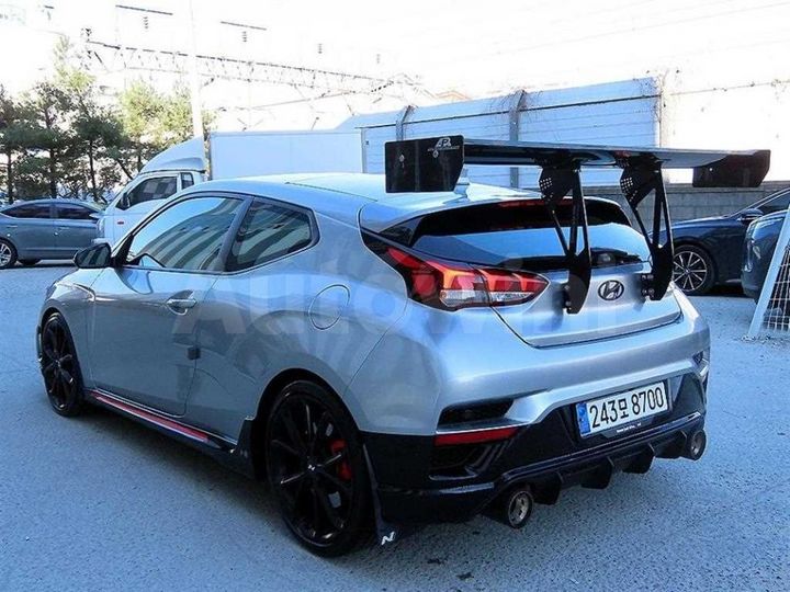 Hyundai Veloster 2021 — 3