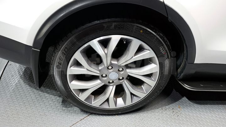 Land Rover Discovery 2019 — 5