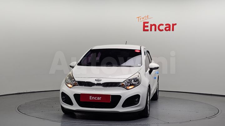 Kia Pride 2014 — 3