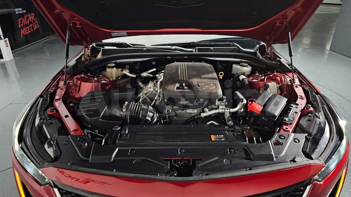 Cadillac CT5 2020 — 5