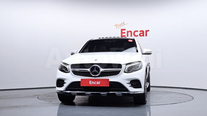 Mercedes Benz GLC Class 2018 — 3