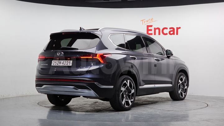 Hyundai SantaFe 2021 — 2