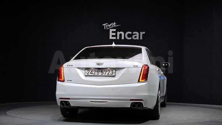 Cadillac CT6 2018 — 4